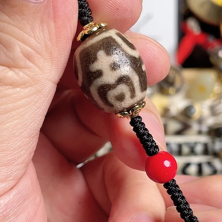 玛瑙/玉髓颈饰合金