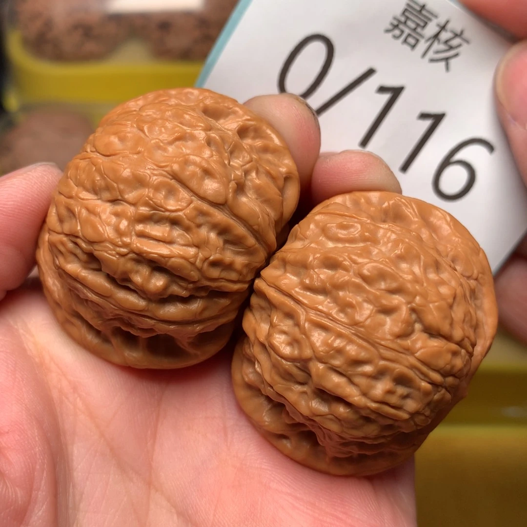 文玩核桃把件毕业肉球乾隆磨40