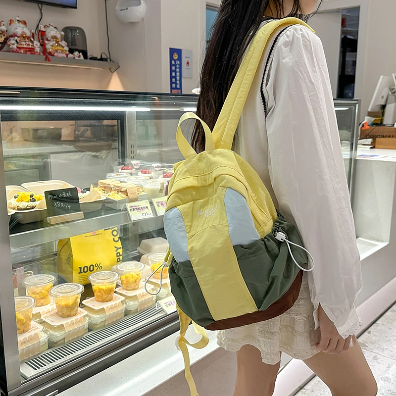 儿童轻便双肩包幼儿园男女童出游登山包户外休闲防水布包女童书包