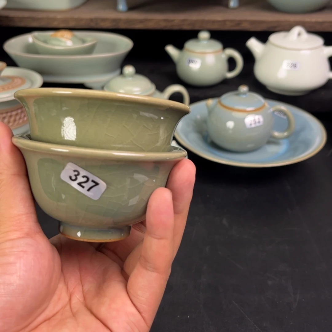 【闪购商品】一对微瑕