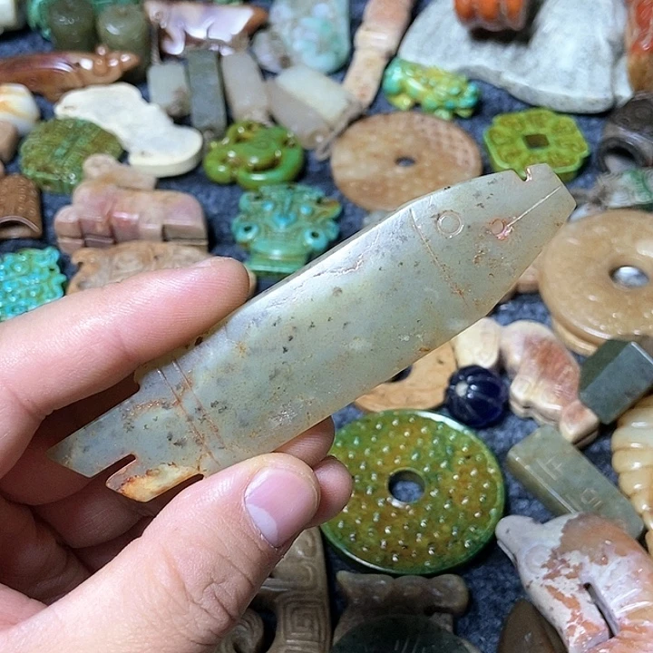 和田玉未镶嵌颈饰175