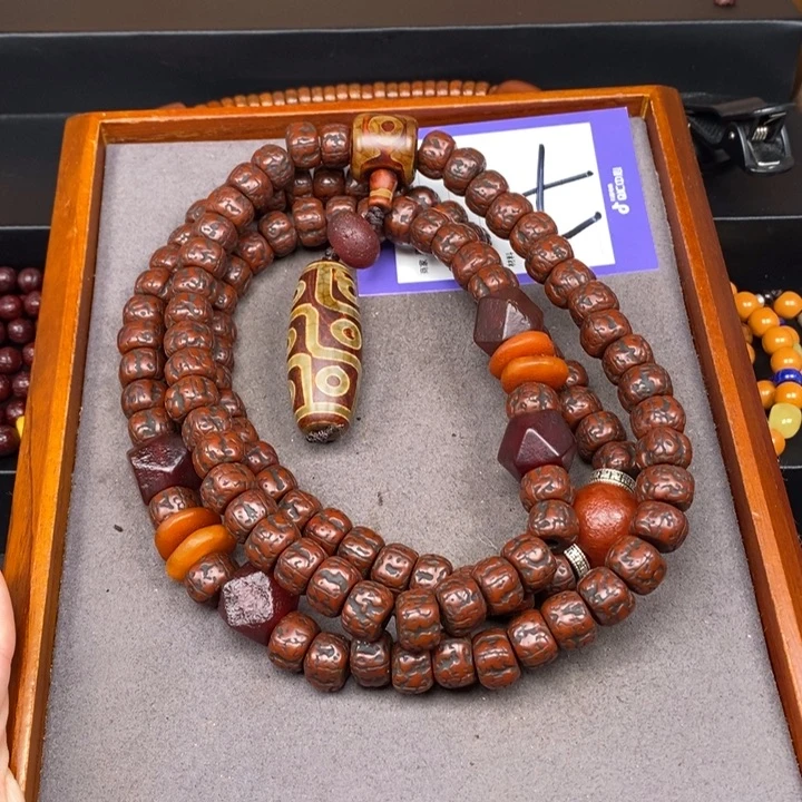 金刚菩提吊坠普****。金刚