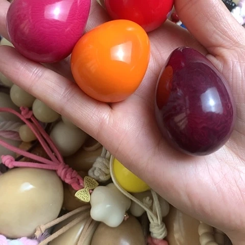 椰蒂吊坠彭****）菩提籽