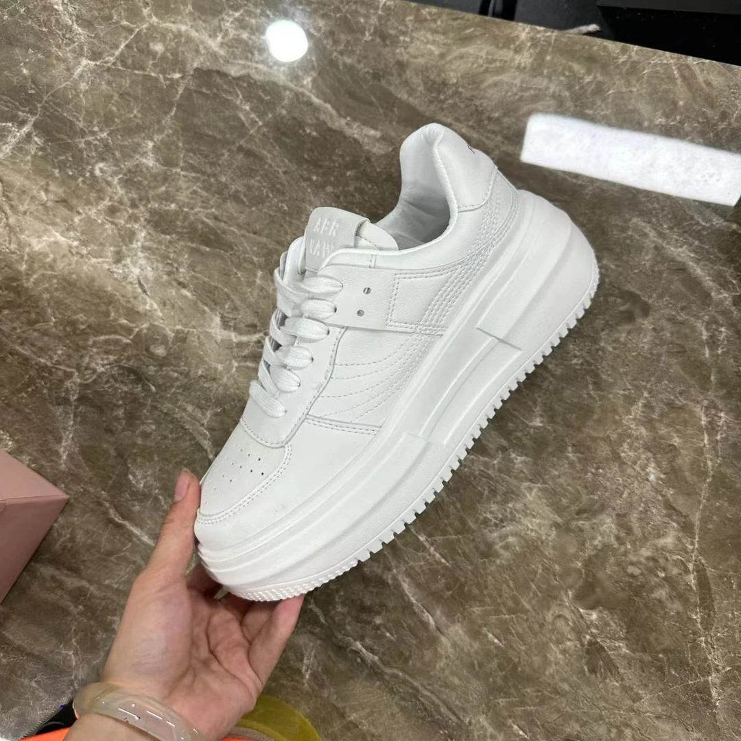 小白鞋新款 时尚女鞋单鞋百搭柔软 运动鞋尺码