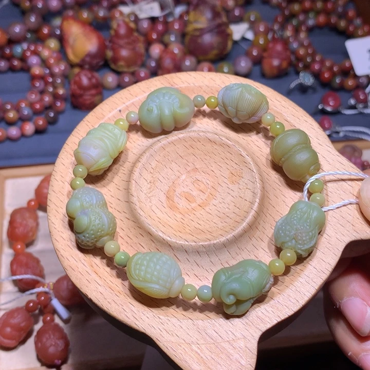 玛瑙/玉髓未镶嵌手链盐源玛瑙