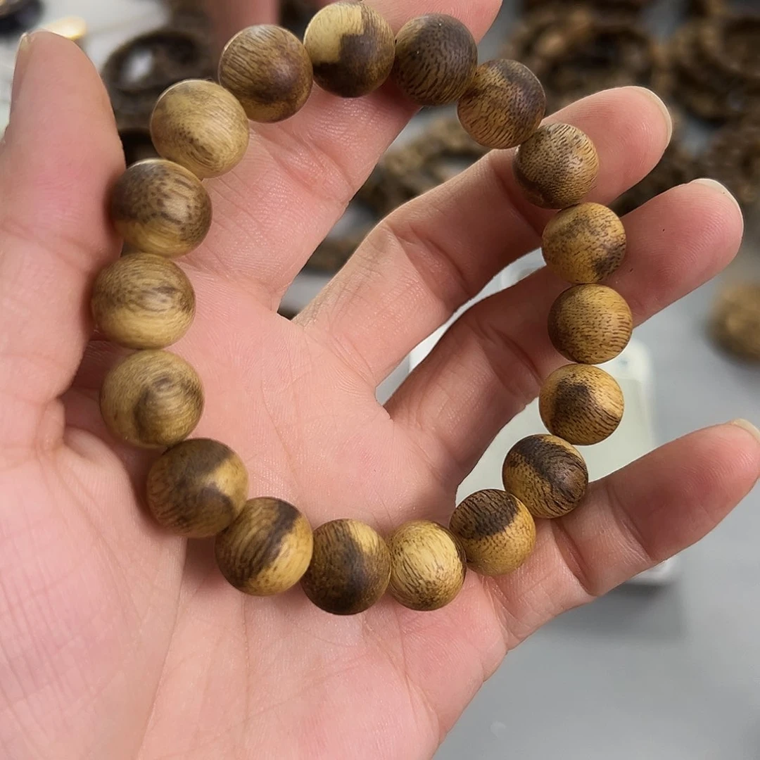 沉香沉香香囊海南白棋花珠1.2圆珠单圈福利款，多样性发一