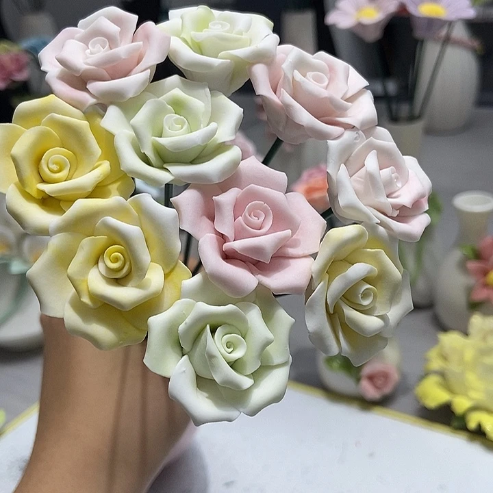 陶瓷纯手工捏花设计