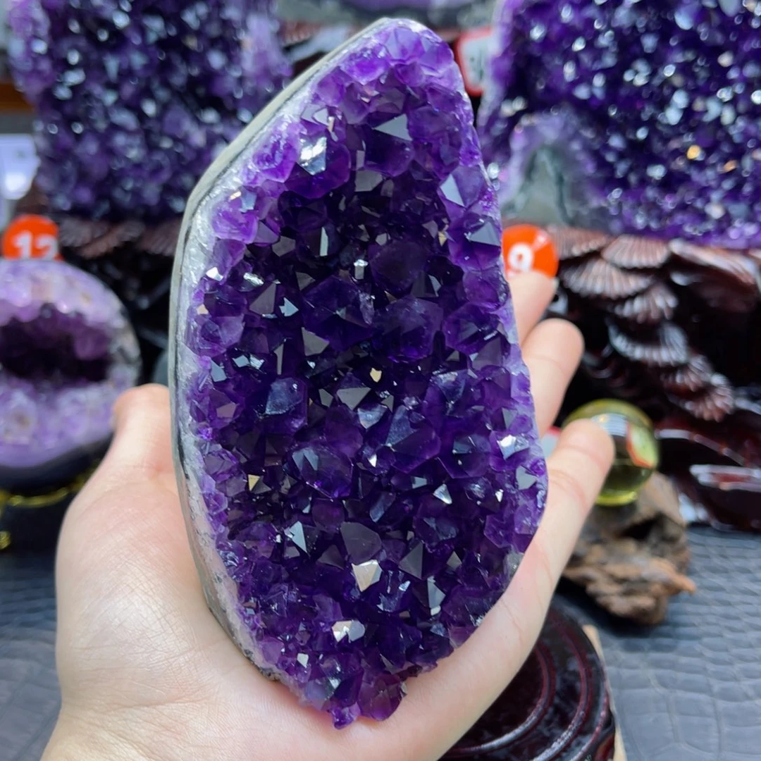 紫晶大型摆件（非配饰）未镶嵌