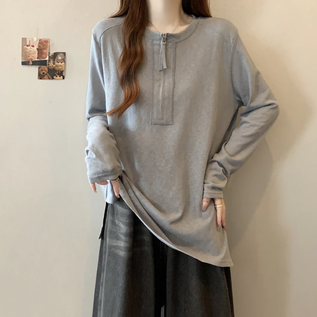 大码拼接半拉链T恤女秋季微胖mm宽松显瘦遮肚子圆领下摆开叉上衣