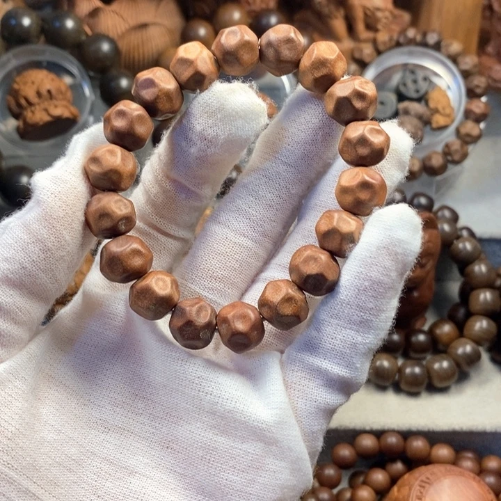 手串/手链檀香木老山檀奶香味1.2无相红肉纯手工