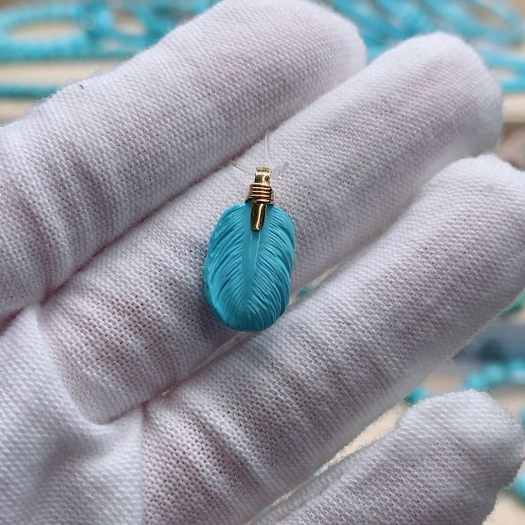 绿松石珠宝奇石18K金镶嵌