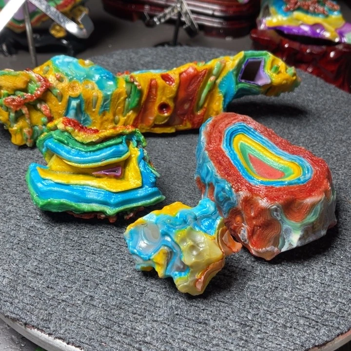 石材开播后的第一个节目就是我