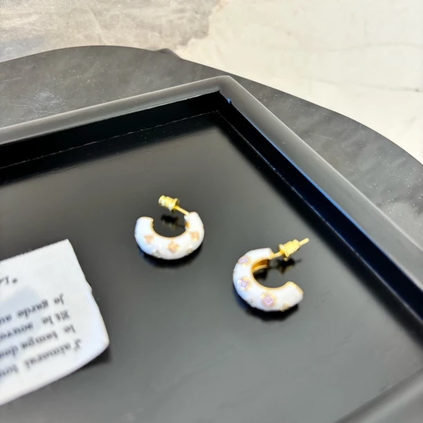 铜合金仿水晶耳饰 铜合金珐琅耳饰 多个花花白色耳环EH2827