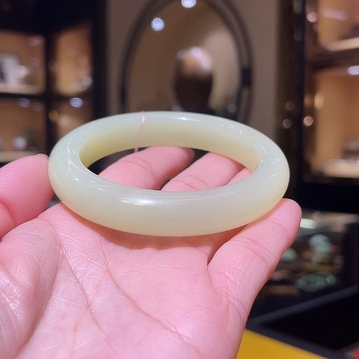 未镶嵌手镯和田玉54#54.6g