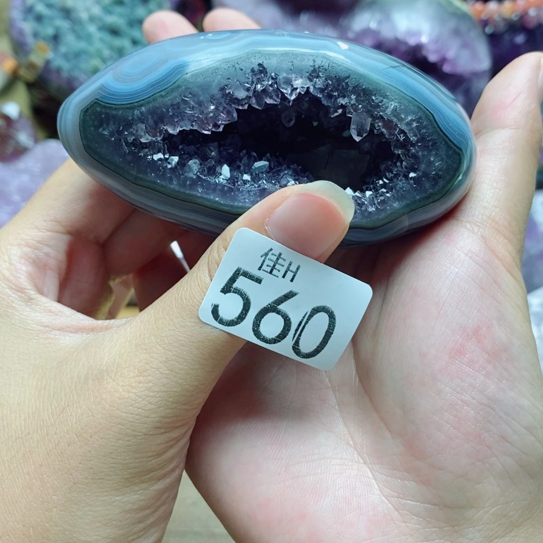 未镶嵌水晶大型摆件（非配饰）
