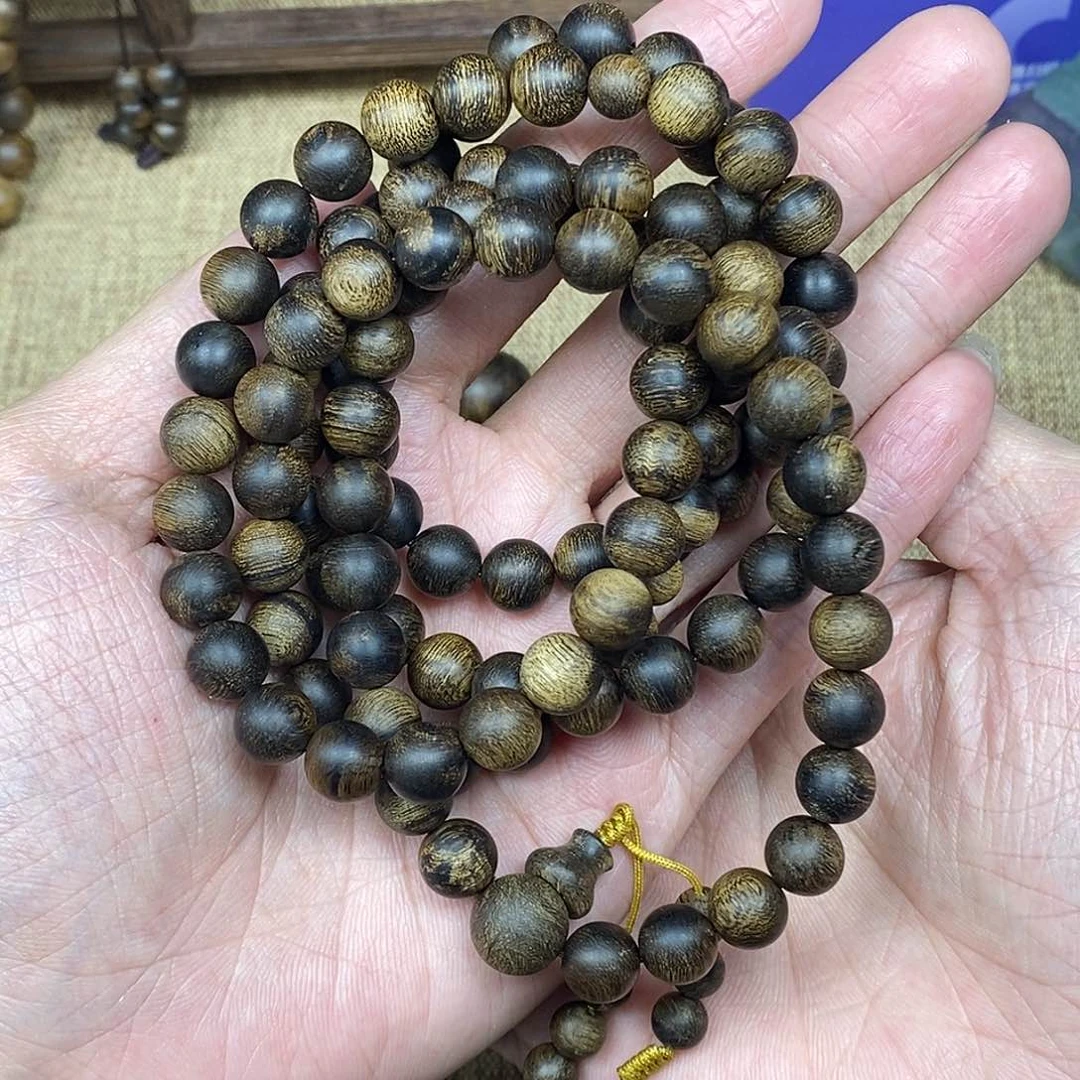 沉香手串天****2越南芽庄白棋楠108颗