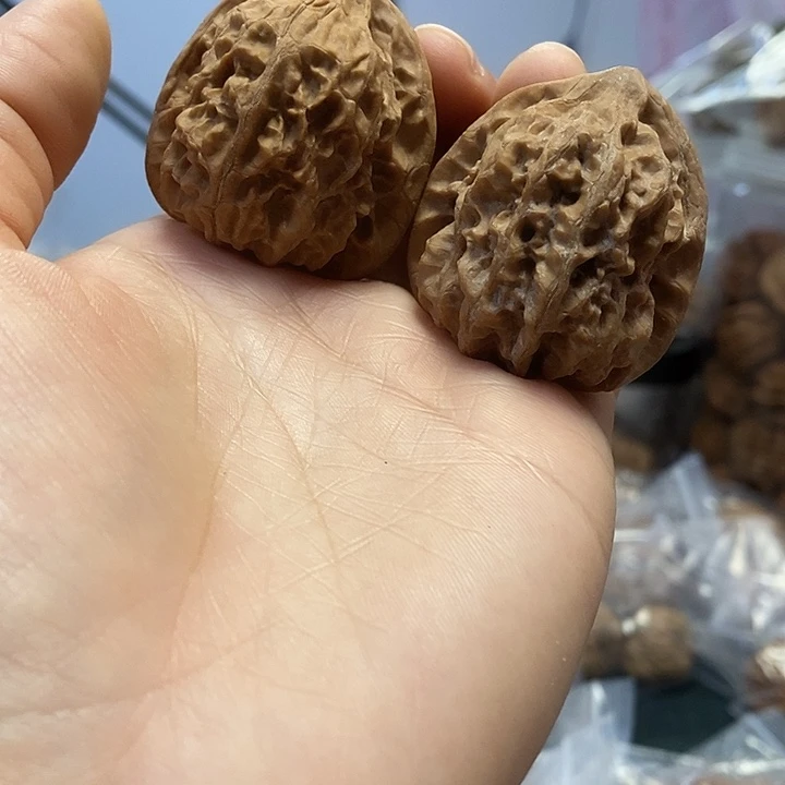 文玩核桃把件38蜡皮靠山王小众