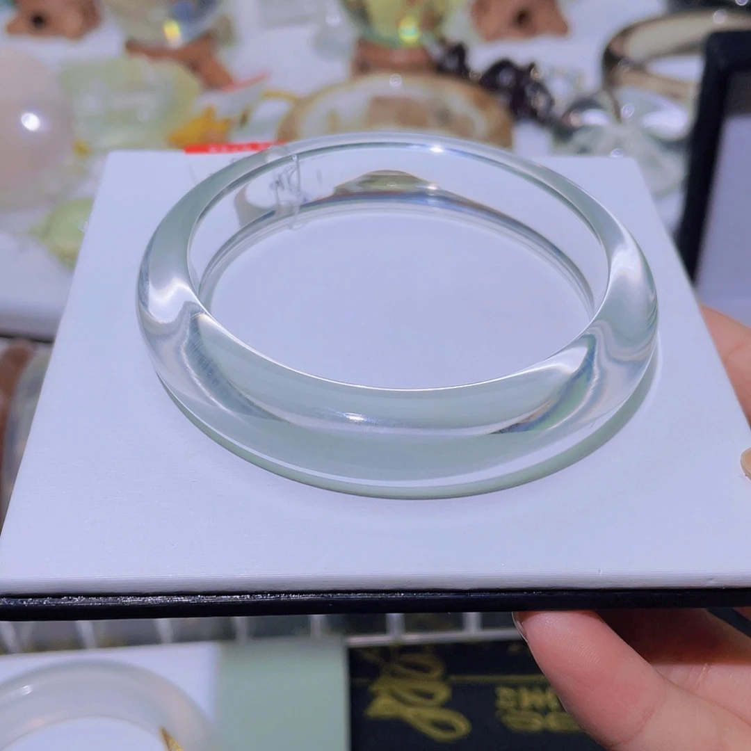 水晶手镯未镶嵌白水晶精品纯净体手镯