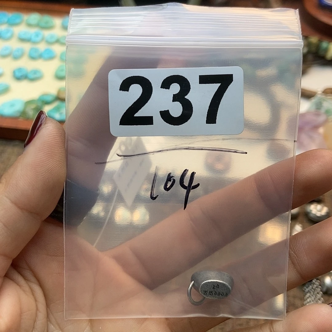 【闪购商品】翡翠挂件未镶嵌用****4配件