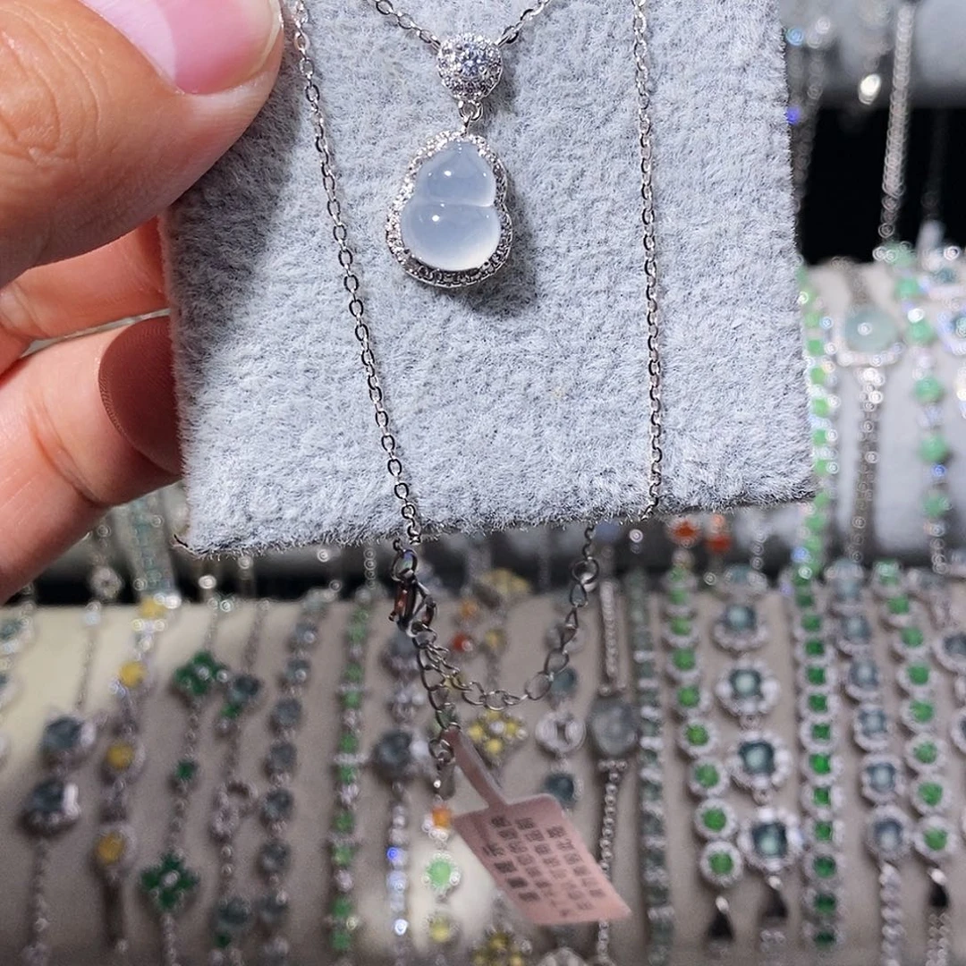 翡翠银S925镶嵌颈饰