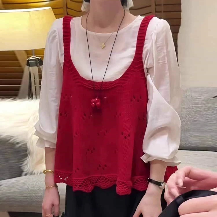 2025秋季新款韩系减龄针织马甲叠穿长袖衬衫+丝绒半身裙三件套女