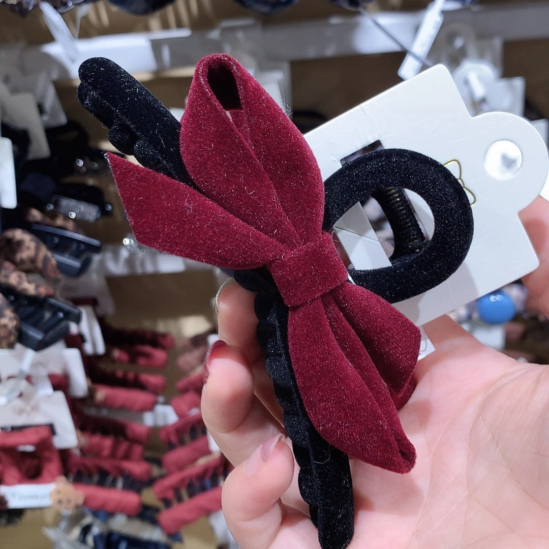 布艺非金属植绒红色蝴蝶结抓夹