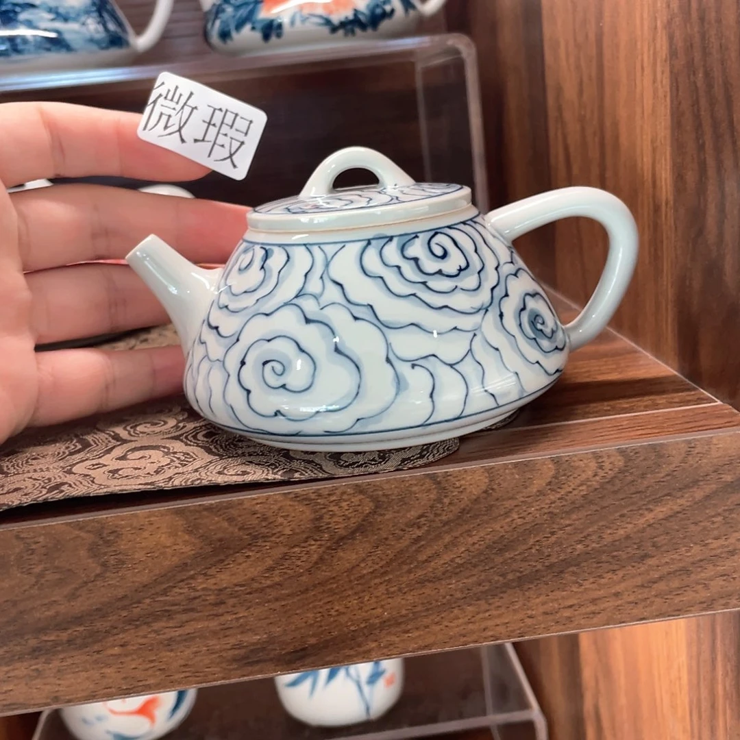 釉下手绘茶具微瑕