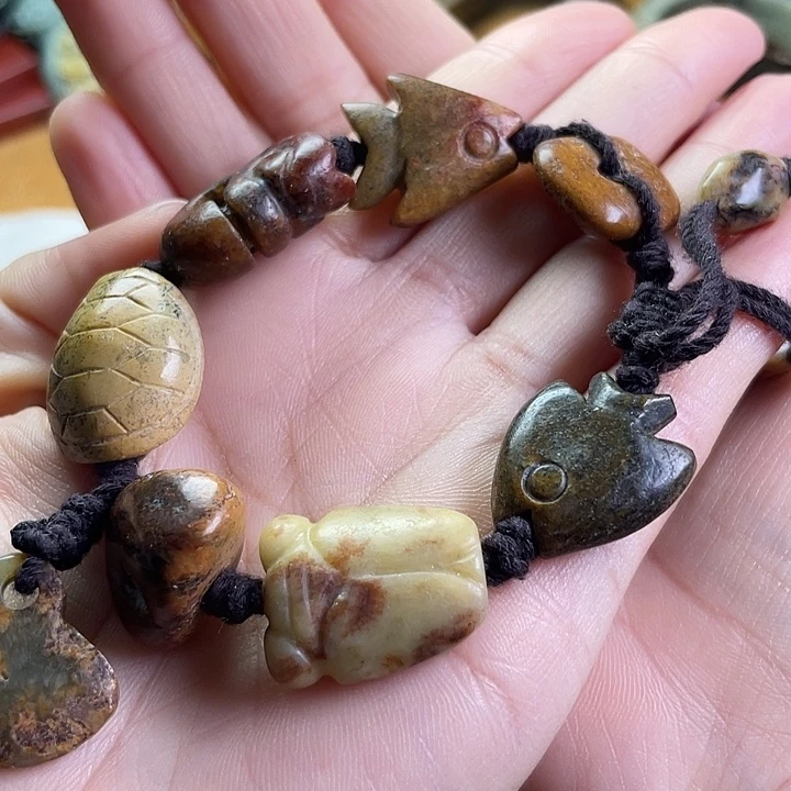 田****岫岩河磨玉（透闪石质玉）未镶嵌手链