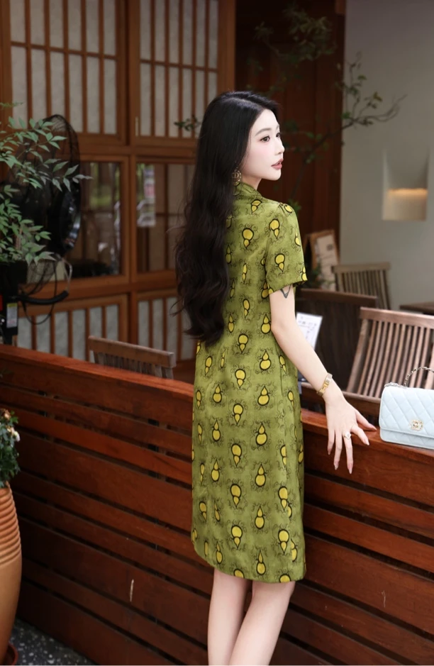 新中式圆领端庄典雅花蝶印花气质连衣裙