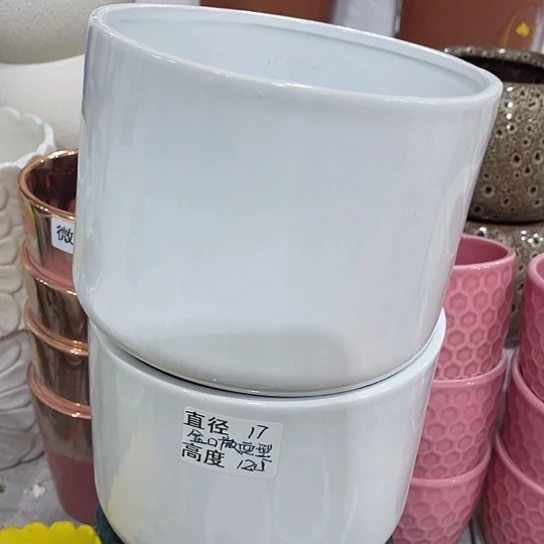 多肉绿植陶瓷花盆9.9包邮，有孔