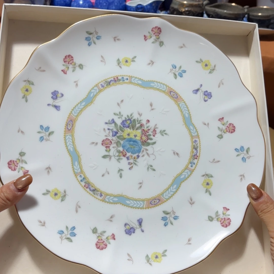 瓷片«公屏点餐，再理性下单»