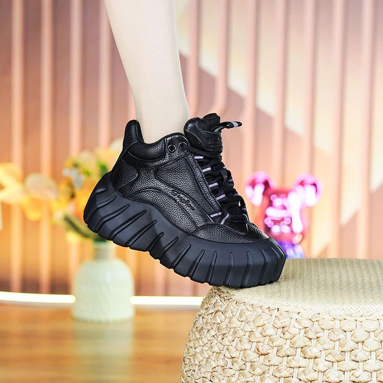 1682秋冬新款厚底增高老爹鞋百搭加绒真皮舒适软底保暖休闲鞋女