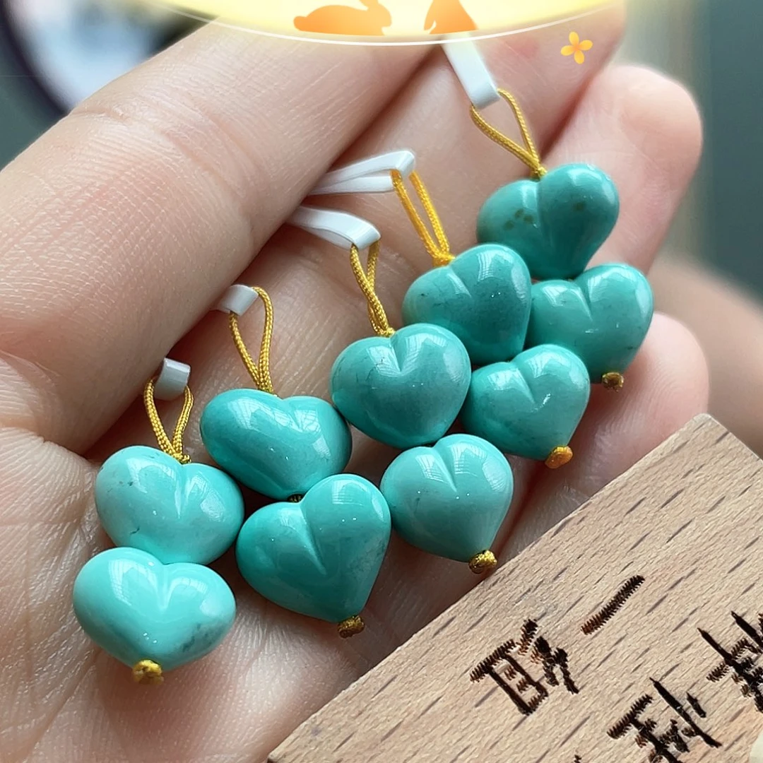 未镶嵌绿松石颈饰