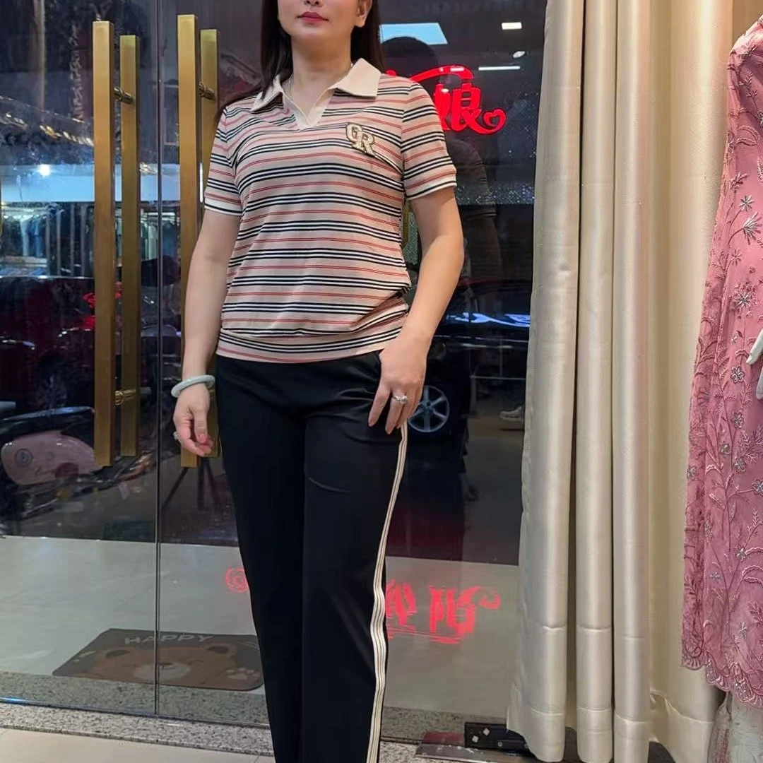 中老年女夏装短袖休闲翻领洋气T恤适合送婆婆