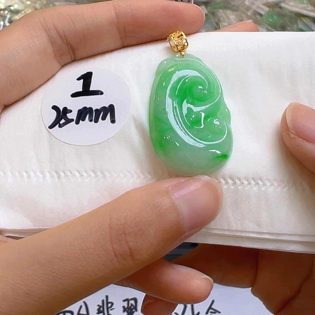 翡翠18K金镶嵌吊坠(不含链)翡翠