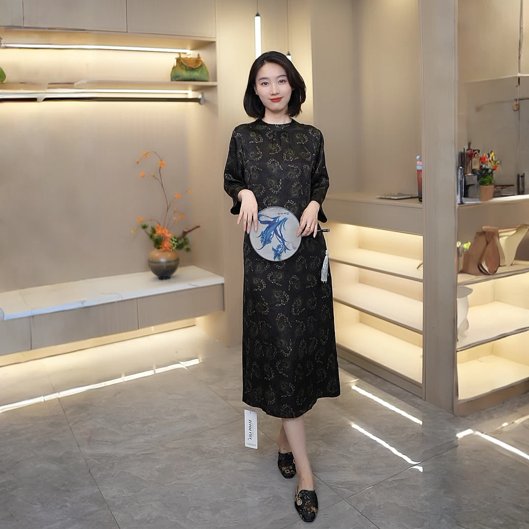绿萝新中式新款百搭不褪色老料花萝提花连衣裙女中长款休闲女装