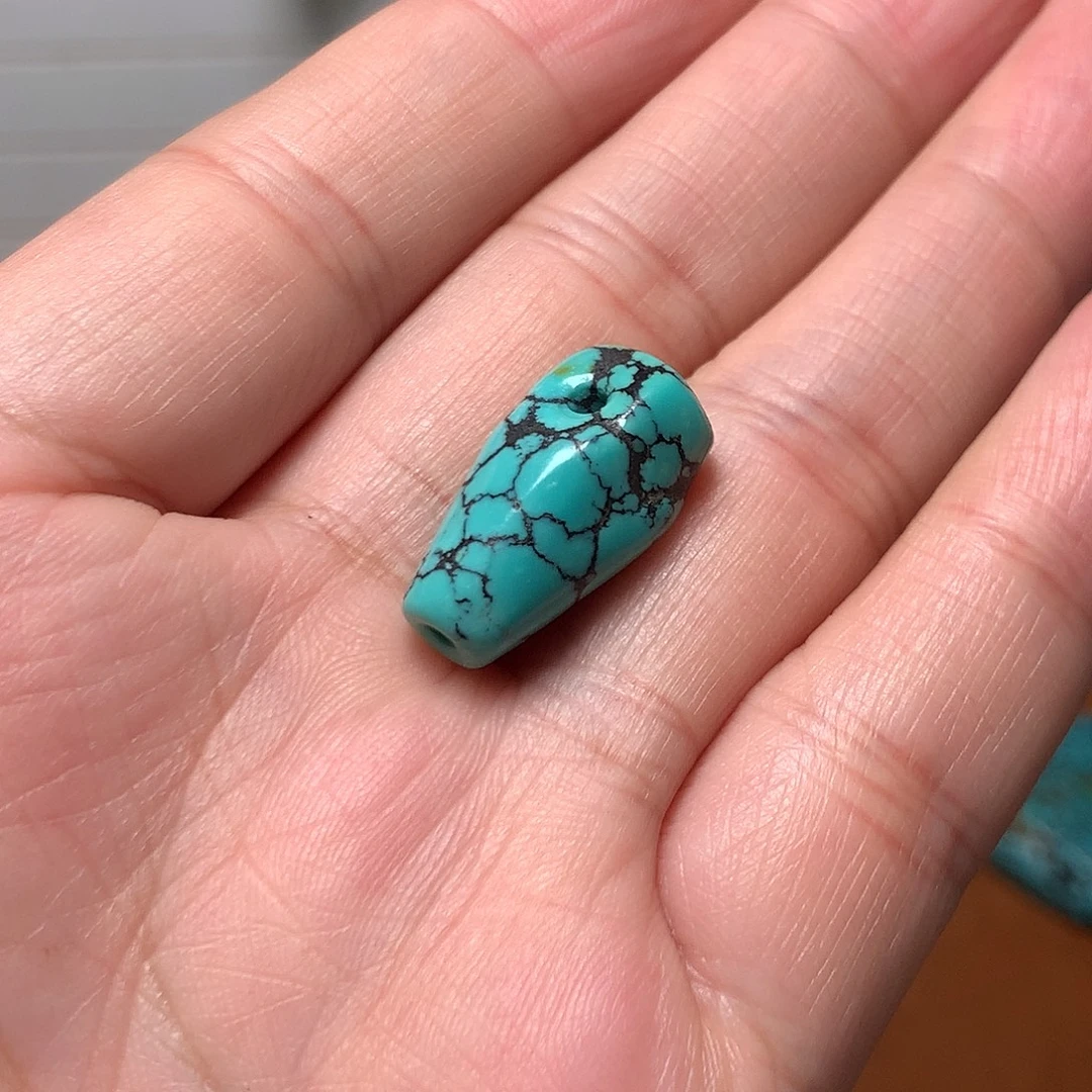 杜***馆绿松石未镶嵌珠宝奇石