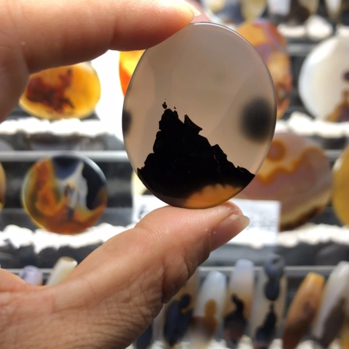 合金玛瑙/玉髓珠宝奇石027