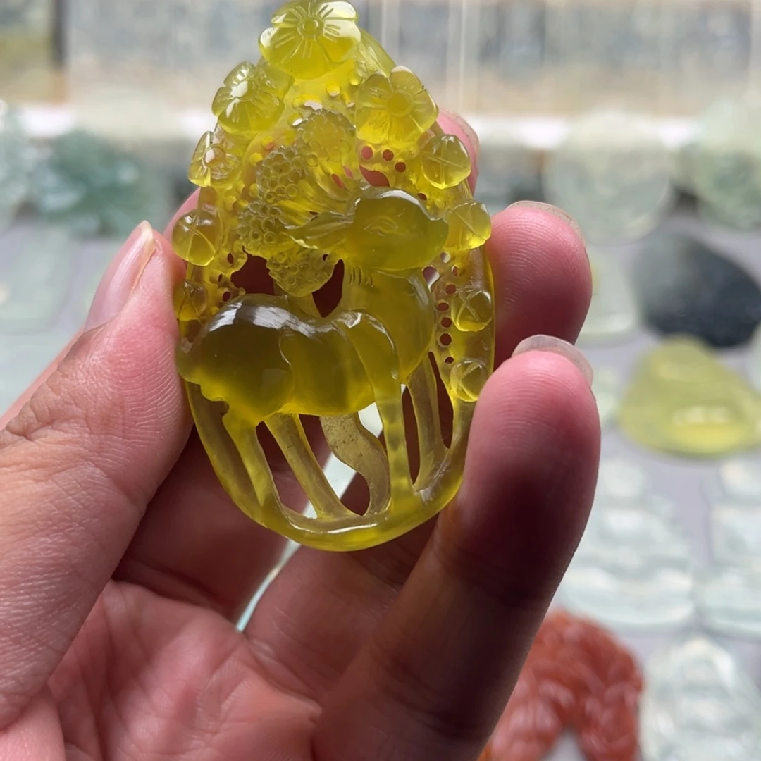 未镶嵌蛇纹石玉颈饰