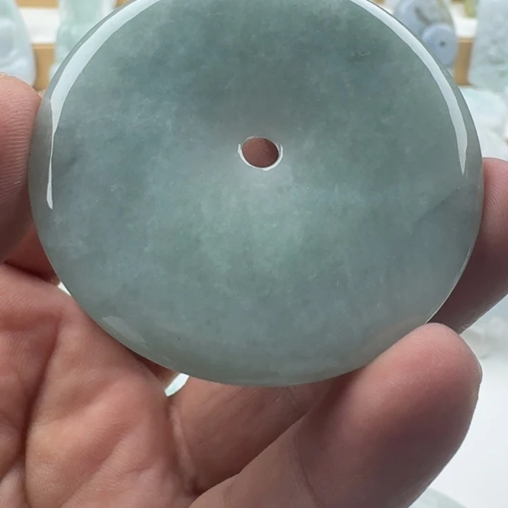 翡翠未镶嵌颈饰天然缅甸A货翡翠