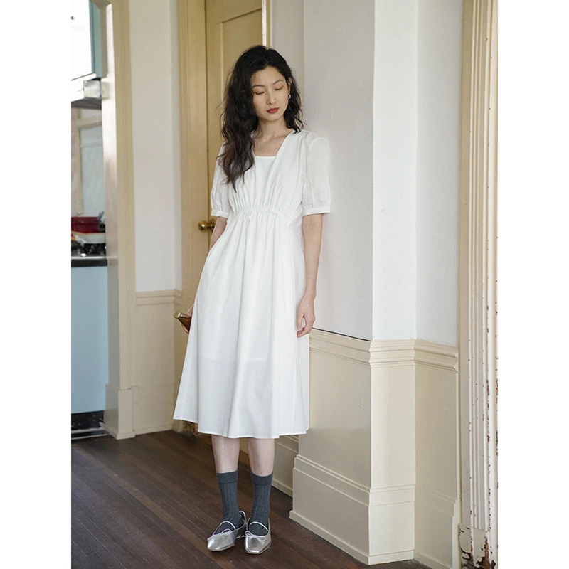 popchrio肌理棉温柔风白色气质连衣裙方领泡泡袖收腰长裙子女