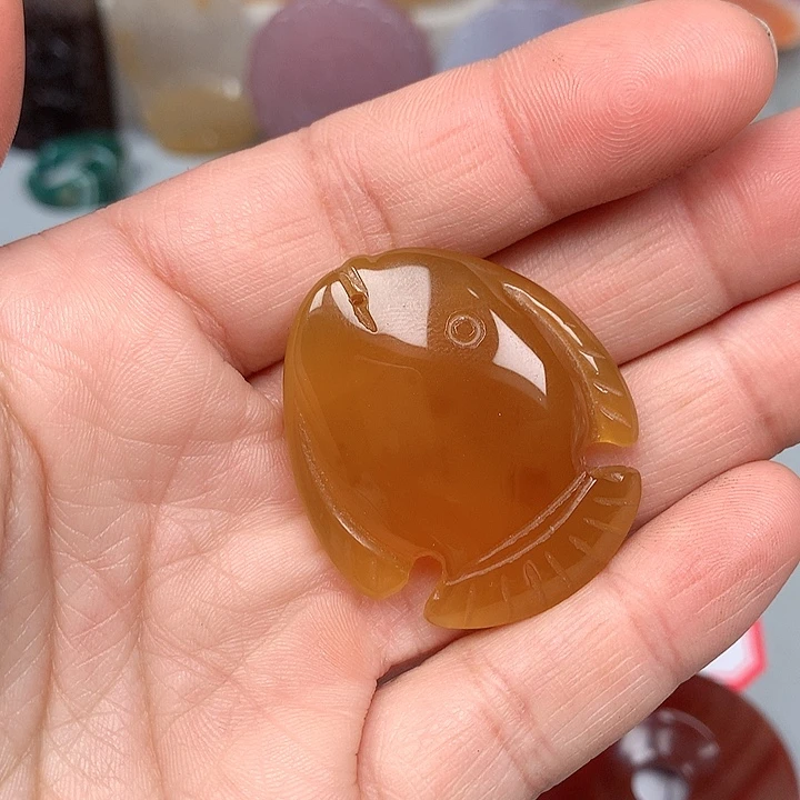 媛****玛瑙/玉髓未镶嵌颈饰