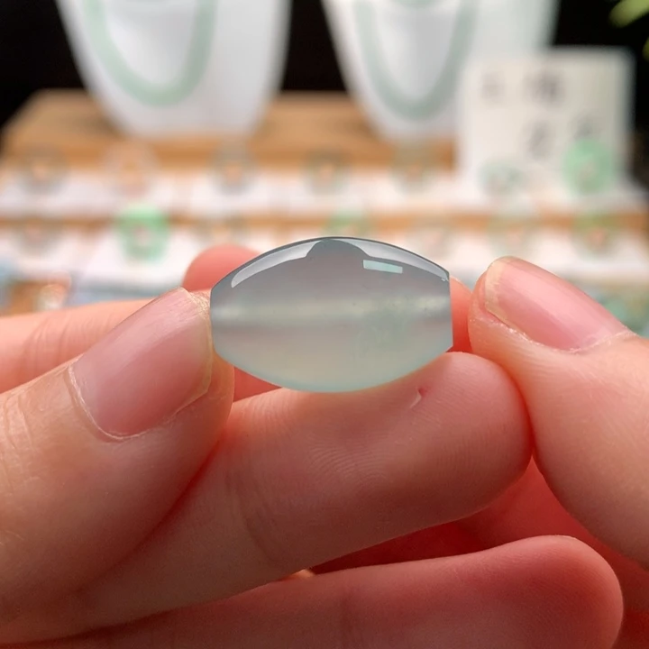 颈饰未镶嵌翡翠天然缅甸A货翡翠