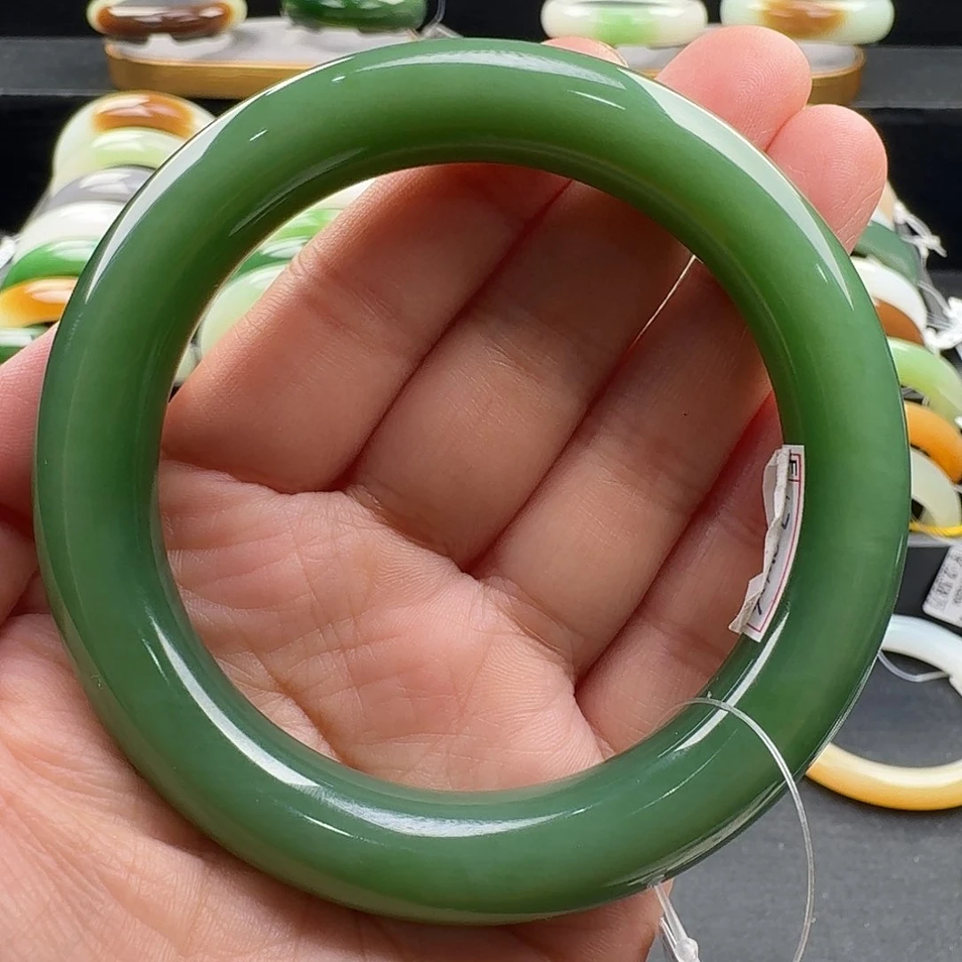 未镶嵌手镯和田玉57.8无色飘