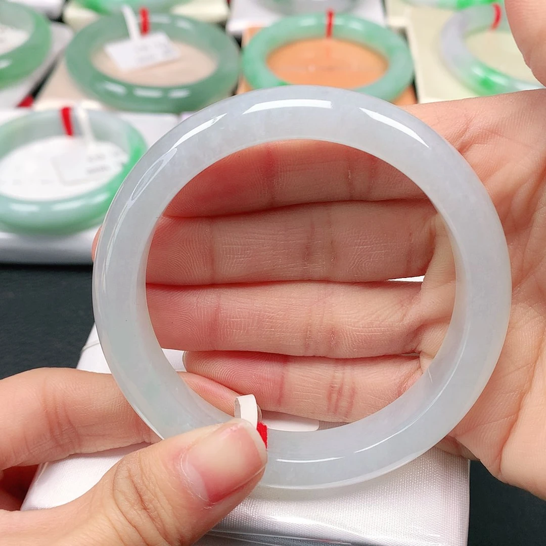 翡翠手镯未镶嵌天然翡翠手镯56