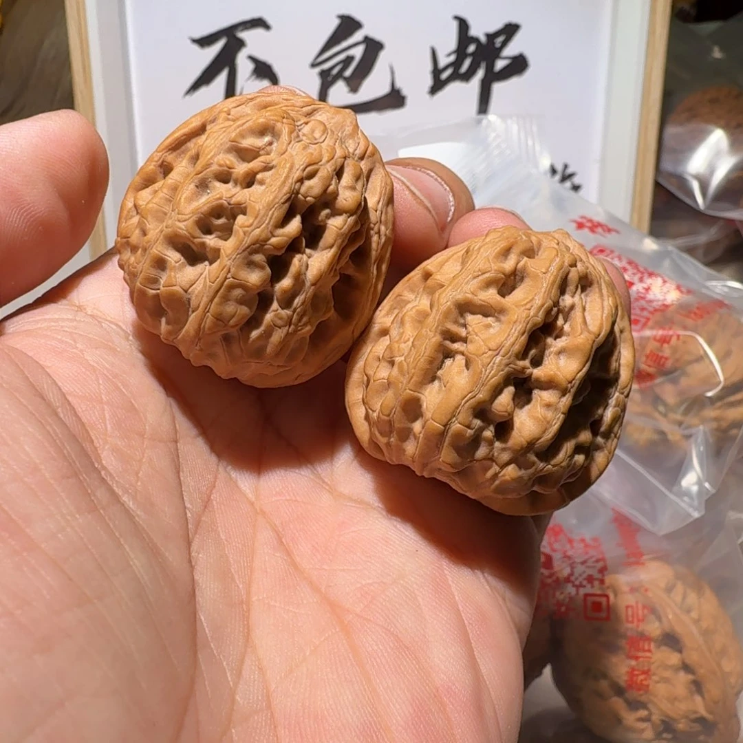 文玩核桃吊坠藏品水晶蛤蟆