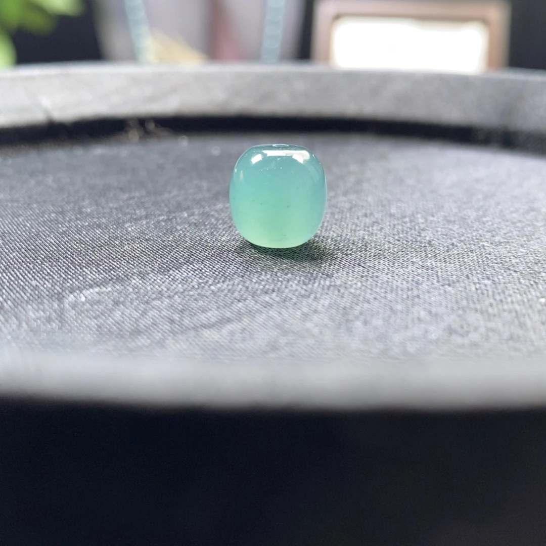 翡翠未镶嵌手链卡10左右老型珠