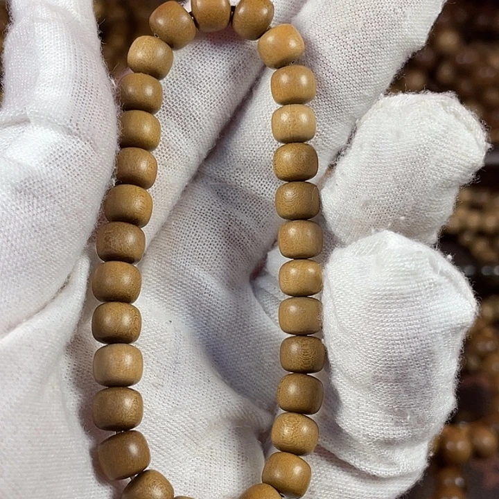 檀香木老山檀6×7手串