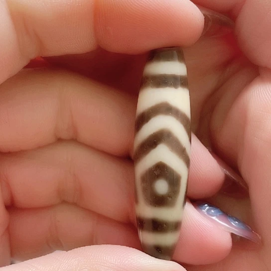 玛瑙/玉髓颈饰合金