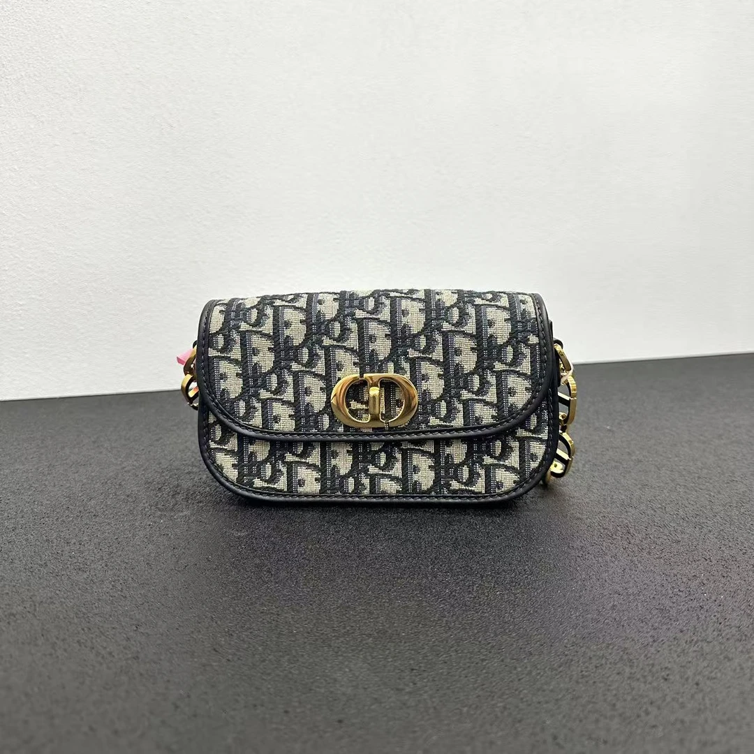 未使用 DIOR/迪奥 壹所奢品/蒙田30 avenue小号 闲置